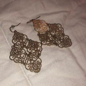 Gold dangly earrings